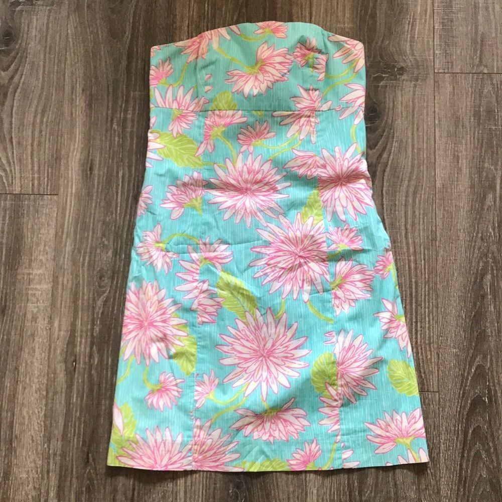 Strappless sundress